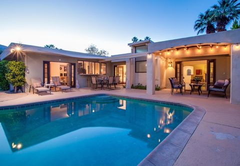 Lain-lain Reeves Garden House