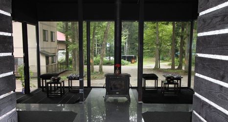 อื่นๆ 2 Alpine Lodge