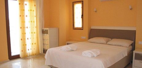 อื่นๆ 4 Villa LMP1 by JoyLettings