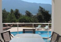 อื่นๆ 6 Villa LMP1 by JoyLettings