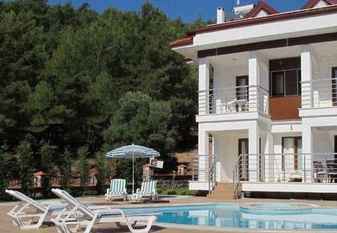 อื่นๆ Villa LMP1 by JoyLettings