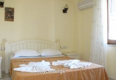 Others 3 Villa AX03 by JoyLettings