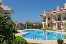 อื่นๆ Villa LG12 by JoyLettings