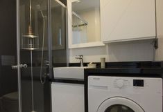 기타 7 Konak Tower