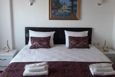 Others Golden Life Apart Otel