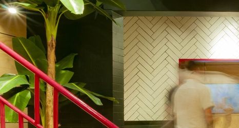 기타 2 Brisbane Quarters