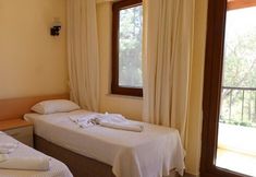 อื่นๆ 5 Villa AX12 by JoyLettings