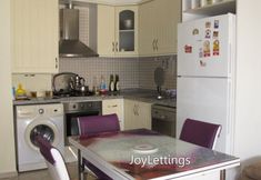 อื่นๆ 4 Villa SM05 by JoyLettings