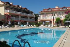 อื่นๆ Villa SM05 by JoyLettings