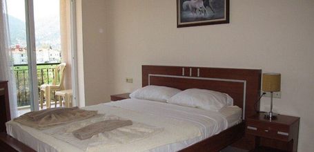 Lainnya 4 Villa MRA5 by JoyLettings