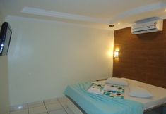 Others 2 Motel Paloma - Adults Only