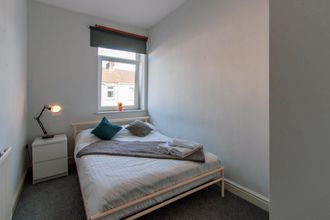 其他 4 70 Elm Street