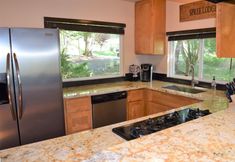 Others 6 Cabin on the Creek