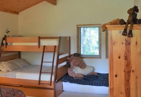 기타 Goat Rocks Retreat