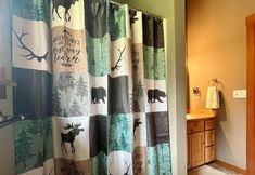 Others 4 River Rock Mountain Cabin