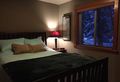 Others 5 River Rock Mountain Cabin