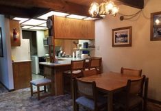 其他 7 Lake Creek Cabin