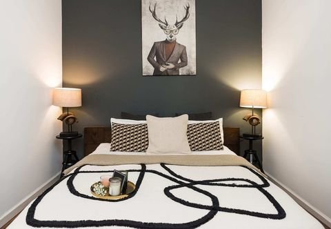 Others Queen Studio - LoftAffair