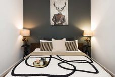 Others Queen Studio - LoftAffair