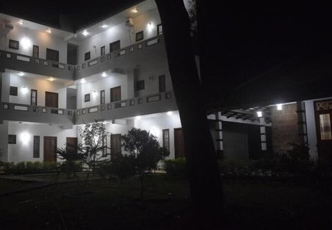 Others Illamperuma Leisure