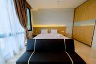 Lainnya Spacious Studio Room at Capitol Suites Apartment