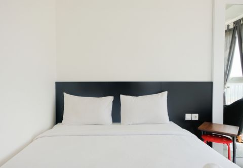 Others Trendy Studio Room at Casa De Parco Apartment