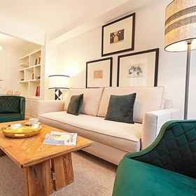 Interior 1 Genteel Home Velarde, Alcalá del Río Hotels