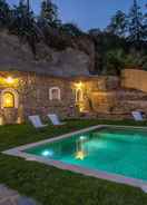 ภาพหลัก Traditional Cave House With Swimming Pool Near to City Center. Cueva del Cadí