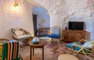 Others 6 Traditional Cave House With Swimming Pool Near to City Center. Cueva del Cadí