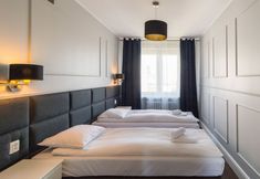 Others 5 Executive 3 Bedroom Apartament by Your F