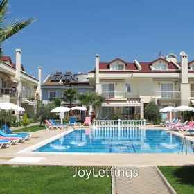 Primary image 1 ヴィラ CEB2、ジョイレティングス, フェティエ魚市場 ホテル