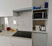 Lainnya 4 Cute Studio Apartment in Maroubra