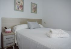 อื่นๆ 4 Hostal Delia