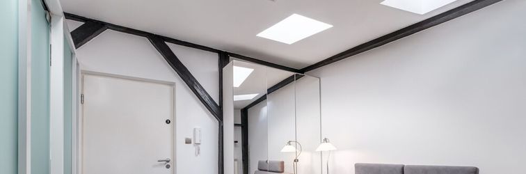 Others Studio Czerwonego Krzyza 4