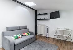 Others 3 Studio Czerwonego Krzyza 4