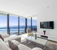 Others 2 Oracle Broadbeach Apartments