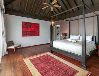 Lainnya 2 4-BR Seaview Villa at Surin Beach