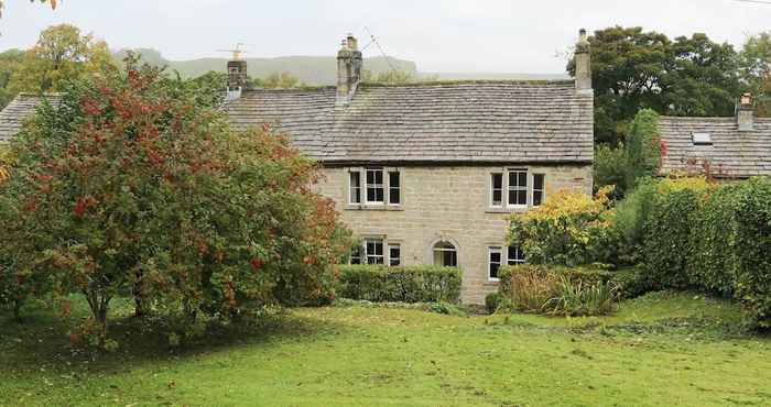 Others Shiers Farmhouse