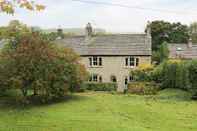 Others Shiers Farmhouse