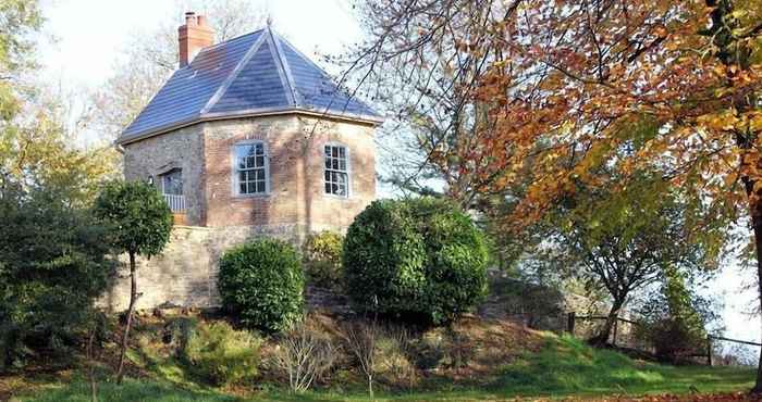 Others The Folly at Castlebridge