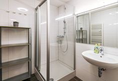 Others 6 Designer hostel room for 4 2D