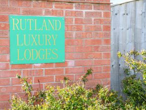 Others 4 Cedar Lodge