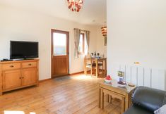 Others 5 Cherry Lodge