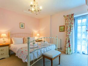 기타 4 Rainsbury House