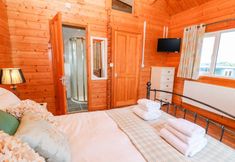 Lain-lain 3 Borah Lodge