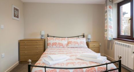 Lainnya 2 Little May