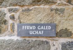 Others 4 Ffrwdd Galed Uchaf