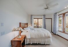 其他 6 15mbh - Amazing Mountain Views - Hot Tub - Pets Ok 3 Bedroom Home by RedAwning