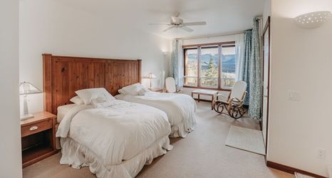 Lainnya 2 15mbh - Amazing Mountain Views - Hot Tub - Pets Ok 3 Bedroom Home by RedAwning