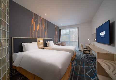 Others Holiday Inn Express Qingdao Innovation Park, an IHG Hotel